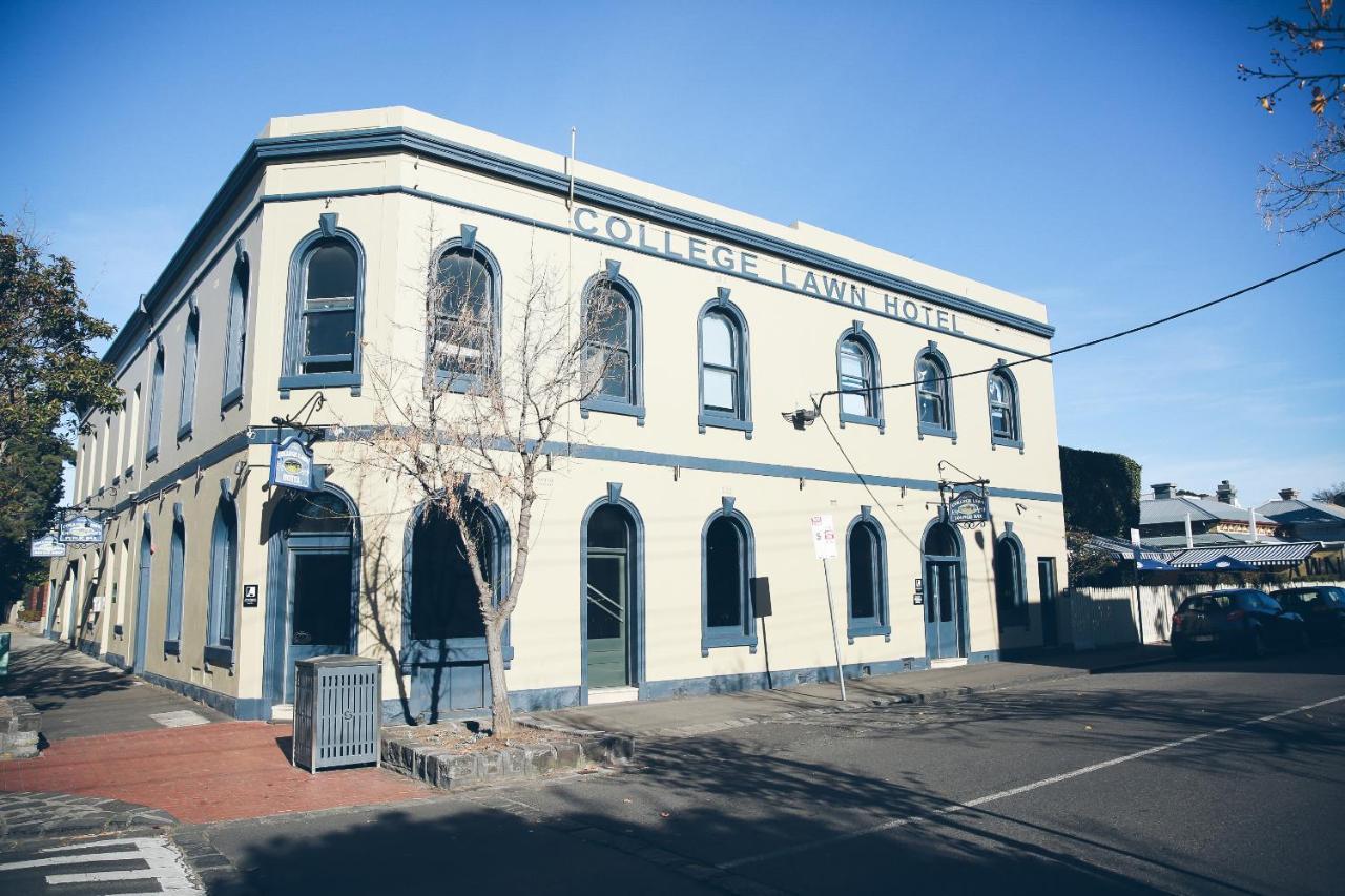 College Lawn Hotel Melbourne Exterior photo